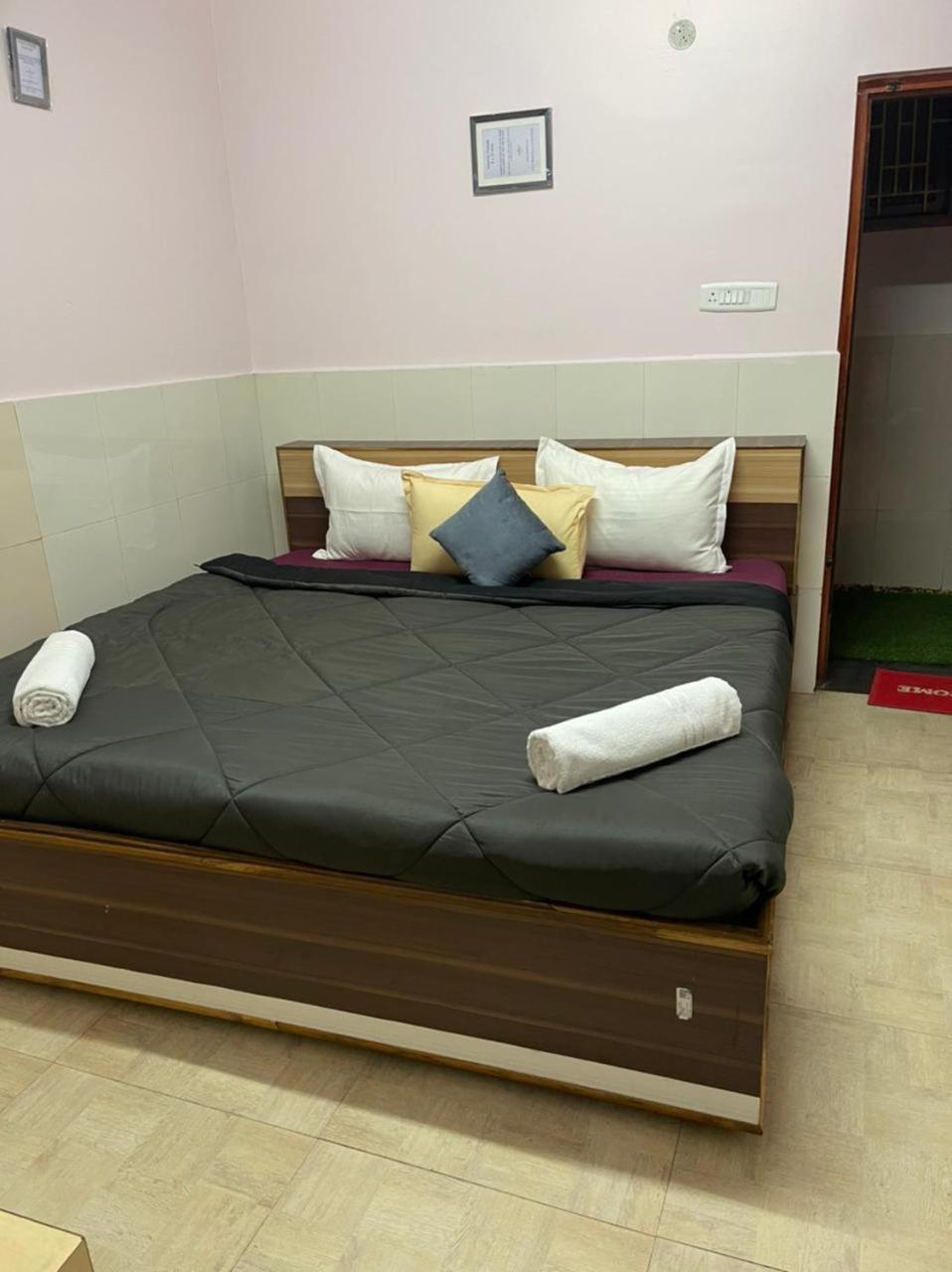 Hp Hotel - Hotel Pentoz อูตี ภายนอก รูปภาพ